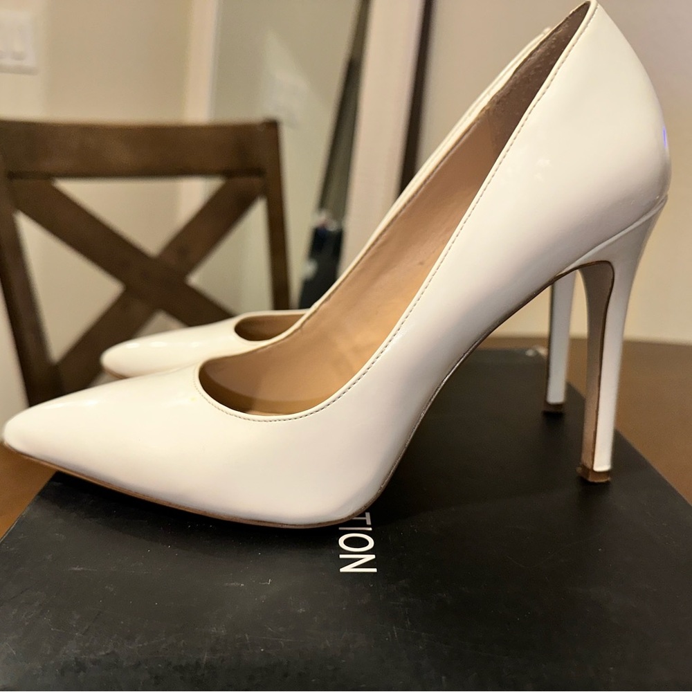 SOLD! White BCBGeneration 4 inch heels